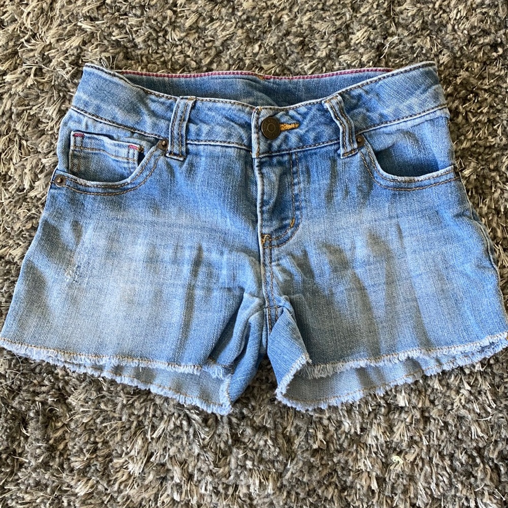 Girls blue jean shorts